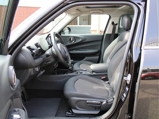 Mini CLUBMAN Mini 1.5 Business 1e Eig/Panoramadak/PDC/Carplay/Airco/Navi/Cruise