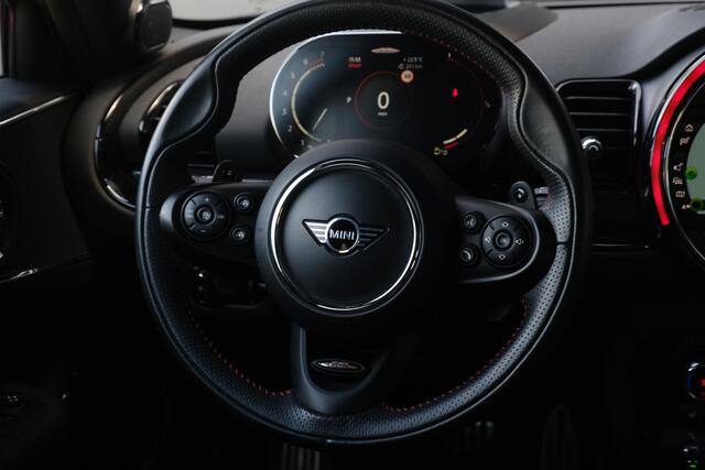 Mini CLUBMAN 2.0 JCW ALL4 Thunder Pack Panodak Harman Kardon Leder Acc HUD NL Auto Dealer Onderhouden
