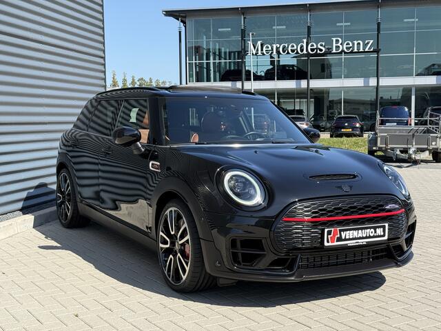 Mini CLUBMAN 2.0 JCW ALL4 306PK John Cooper Works