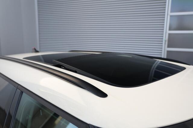Mini CLUBMAN 1.5 Cooper Chili 136pk Aut. Pano/HUD/HenK/Cam/Leder/Stoelv