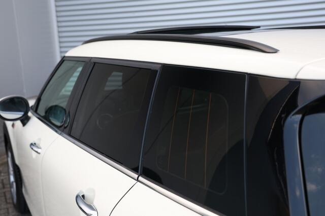 Mini CLUBMAN 1.5 Cooper Chili 136pk Aut. Pano/HUD/HenK/Cam/Leder/Stoelv