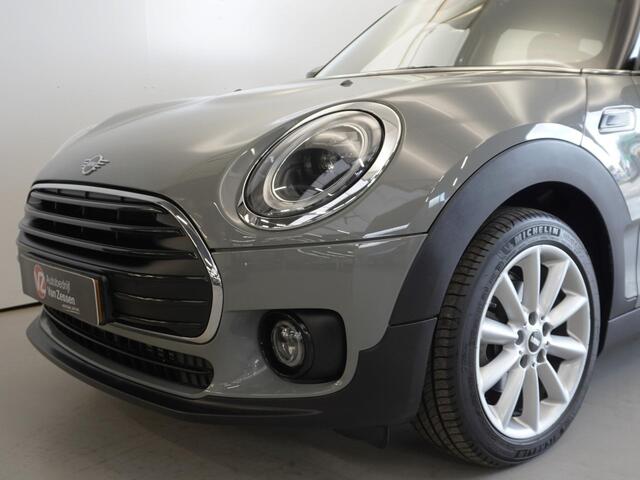 Mini CLUBMAN Mini 1.5 One Business Edition | Automaat | LED | Nav | App connect | NL auto! | Mini garantie tot 10-2026