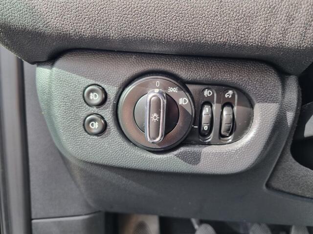 Mini CLUBMAN Mini 1.5 One Pepper | volledige onderhoudshistorie