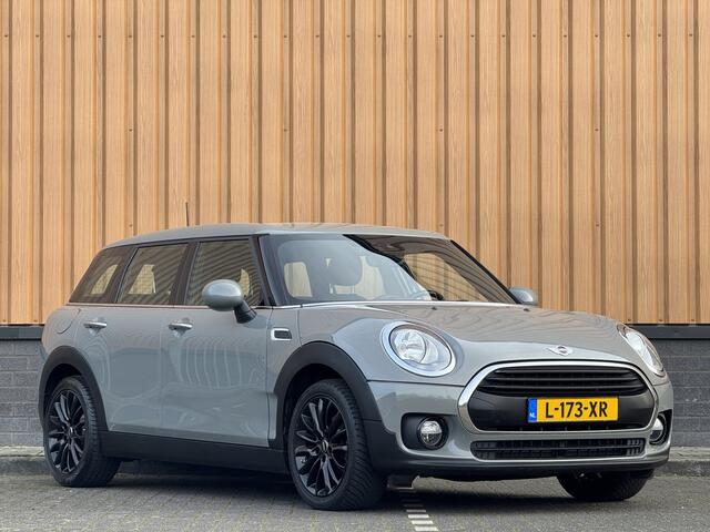Mini CLUBMAN Mini 1.5 One Pepper Serious Business | Stoelverwarming | Keyless Go / Keyless Entry | Airconditioning | 17" Lichtmetaal | Parkeersensoren | Bluetooth | Isofix | Elektrische Ramen |