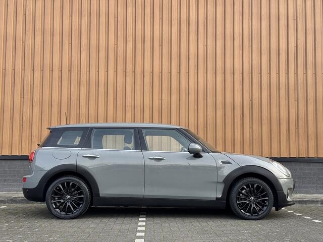 Mini CLUBMAN Mini 1.5 One Pepper Serious Business | Stoelverwarming | Keyless Go / Keyless Entry | Airconditioning | 17" Lichtmetaal | Parkeersensoren | Bluetooth | Isofix | Elektrische Ramen |
