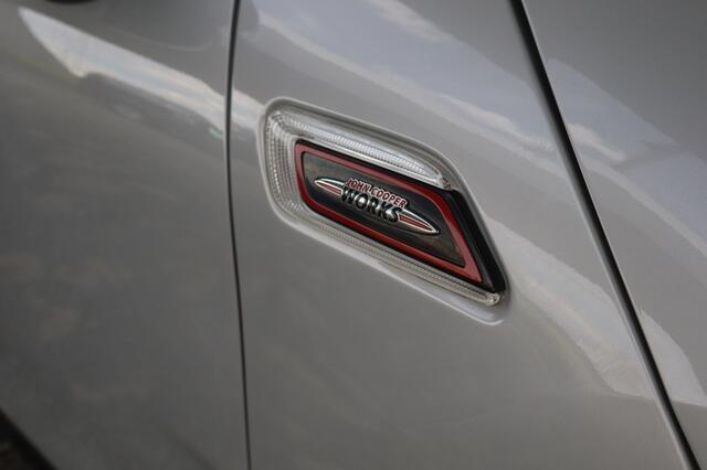 Mini CLUBMAN Mini 2.0 JCW ALL4 | Navi | Sportstoelen | Clima | LED