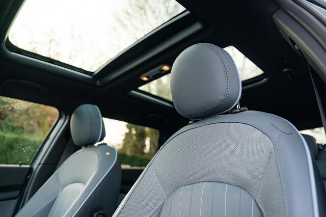 Mini CLUBMAN JCW ALL4 Untold Edition Automatik 306pk | HUD | Pano | ACC | Camera