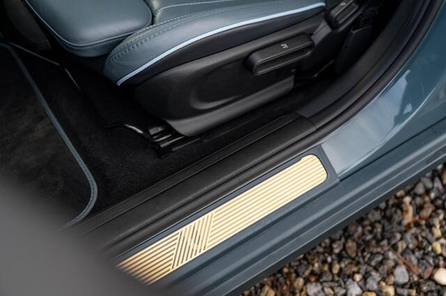 Mini CLUBMAN JCW ALL4 Untold Edition Automatik 306pk | HUD | Pano | ACC | Camera