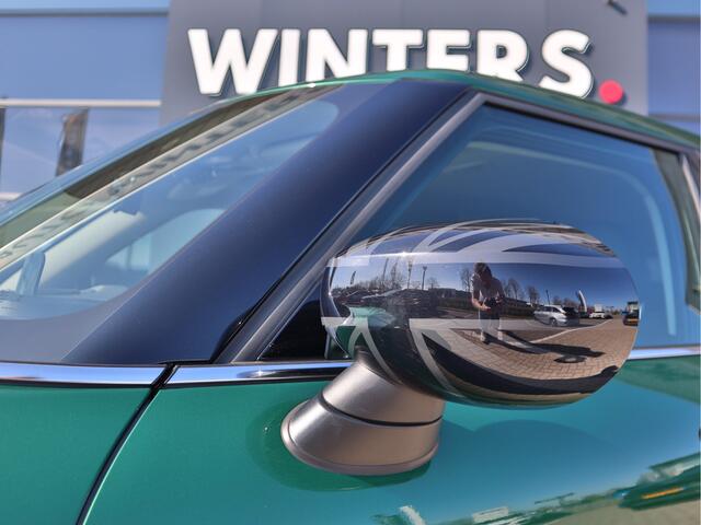 Mini CLUBMAN Mini 1.5 One Business Edition Mini onderhoudscontract t/m 10-07-2028 | Camera | Automaat |