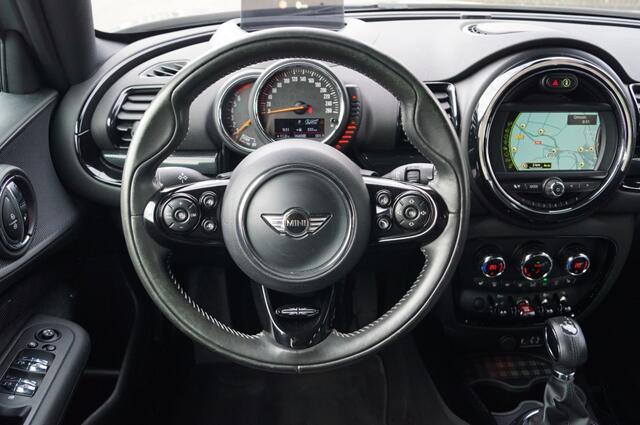 Mini CLUBMAN 2.0 Cooper S Pepper (192pk) HUD/18inch/Keyless/LED/ACC/Sfeerverlichting