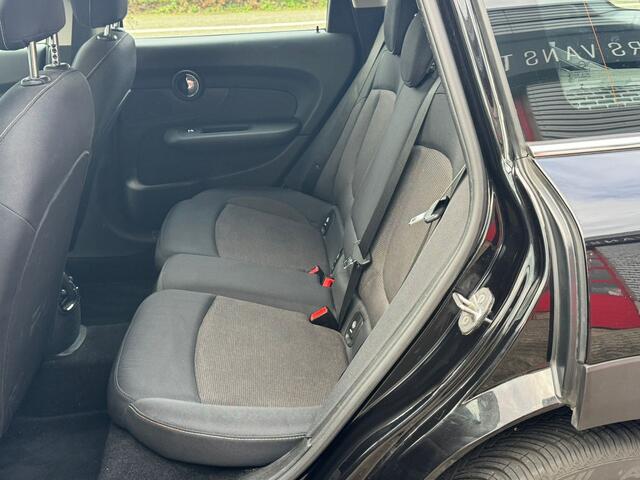 Mini CLUBMAN ONE 1.5 APK 09-12-2027 APK 09-12-2027 Apple Carplay