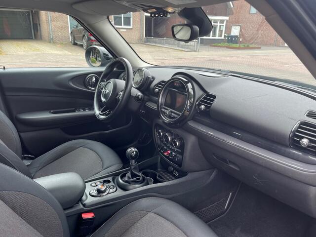 Mini CLUBMAN 1.5 ONE SALT BUSINESS / NAVI / BLUETOOTH / CRUISE CTR. / ELEK. RAMEN / AIRCO-ECC / 16'' LM-VELGEN