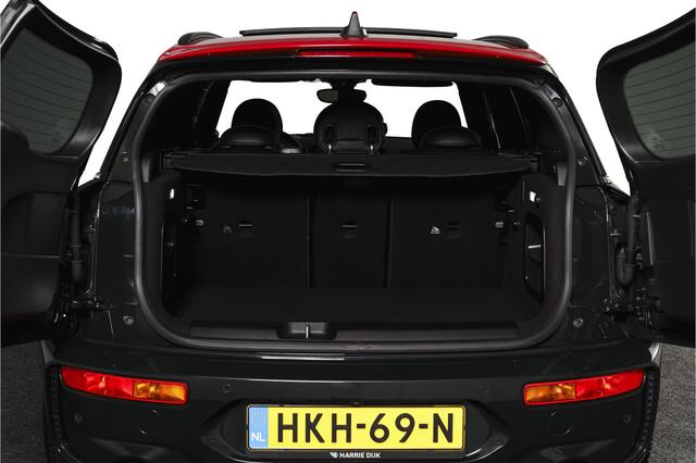 Mini CLUBMAN 2.0 JCW ALL4 Chili | S/K-Panodak | Adapt. Cruise | Stoelverw. | PDC | Camera | NAV + App.Connect | ECC | Harman Kardon | LM 19" |