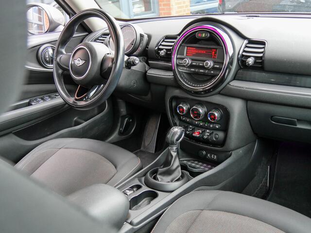 Mini CLUBMAN 1.5 One Automaat Chili Serious Business | BLUETOOTH |