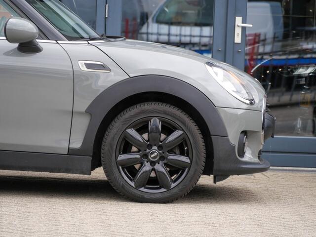 Mini CLUBMAN 1.5 One Automaat Chili Serious Business | BLUETOOTH |