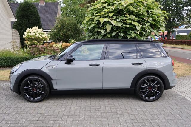 Mini CLUBMAN 2.0 Cooper S Pepper (192pk) HUD/18inch/Keyless/LED/ACC/Sfeerverlichting