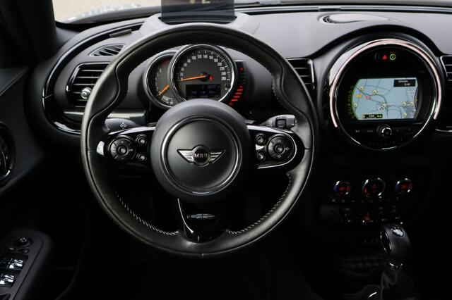 Mini CLUBMAN 2.0 Cooper S Pepper (192pk) HUD/18inch/Keyless/LED/ACC/Sfeerverlichting