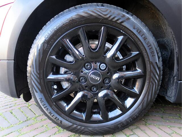 Mini COOPER 1.5 Salt Business F56 LCI NL Auto, Navi, Cruise, Apple CarPlay en 16"