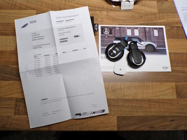 Mini COOPER Mini 1.5 Dalston Edition Carplay/Panodak/Ned auto