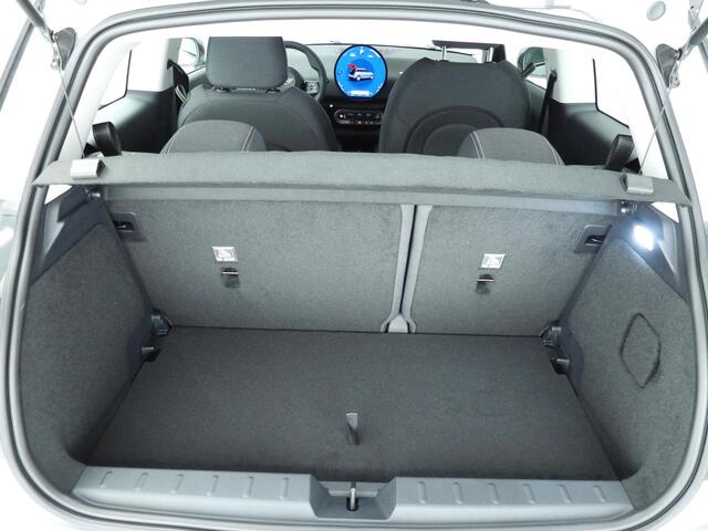 Mini COOPER 3-deurs E Driving assist / Park assist / LED / DAB / Alu wielen 17 inch