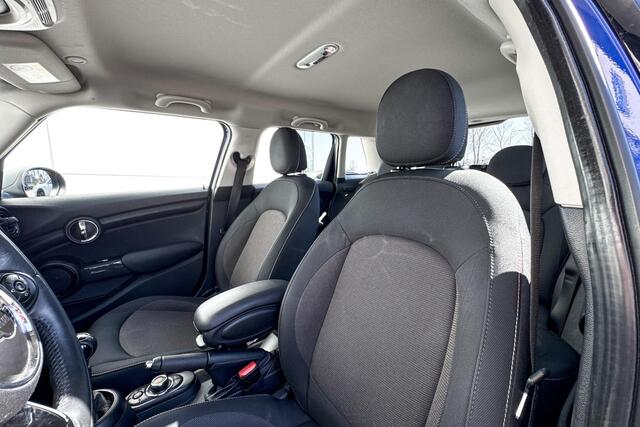 Mini COOPER 5-deurs One Salt