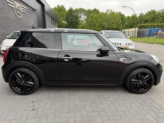 Mini COOPER Mini 1.5 Business | 12MND GARANTIE | NAVI | CRUISE | PDC | LMV |