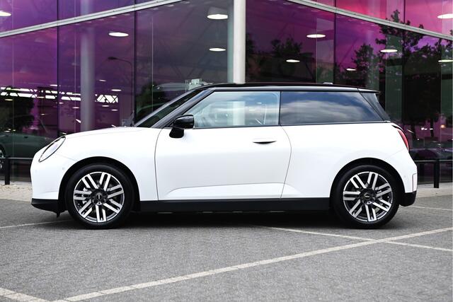 Mini COOPER Hatchback E / Classic / Pakket L / 17 inch Parallel Spoke 2-tone