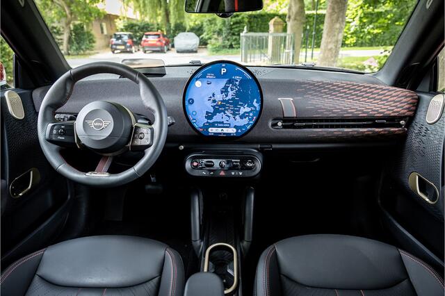 Mini COOPER Mini E JCW Pakket XL Nanuq White Panorama Harman Kardon
