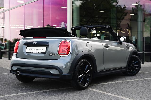 Mini COOPER Cabrio Automaat / LED / Airconditioning / Navigatie / Multifunctioneel stuurwiel / 16"LM-velgen