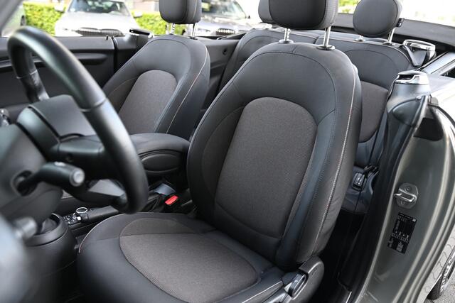 Mini COOPER Cabrio Automaat / LED / Airconditioning / Navigatie / Multifunctioneel stuurwiel / 16"LM-velgen