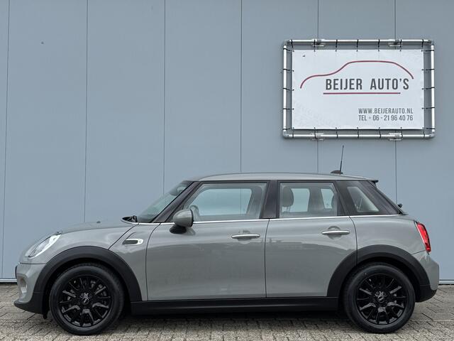 Mini COOPER Mini 1.5 Pepper Business Automaat/Navi/5-deurs.
