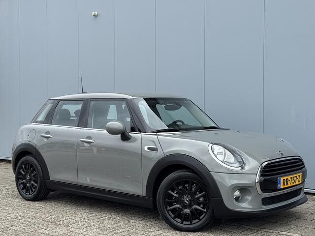 Mini COOPER Mini 1.5 Pepper Business Automaat/Navi/5-deurs.