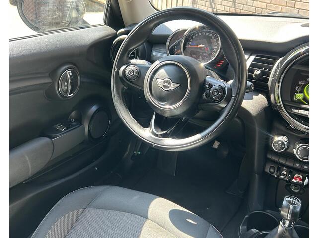Mini COOPER Mini 1.5 Business l Navigatie l Cruise Control l Dealeronderhouden