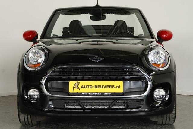 Mini COOPER Mini Cabrio 1.5 / PDC / Climate Control / All season