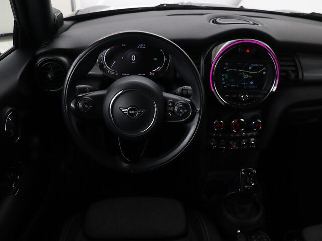 Mini COOPER Cabrio 1.5 Chili | Stoelverwarming | Carplay | Harman/Kardon | Full LED | Keyless | Navigatie | Climate control | Cruise control