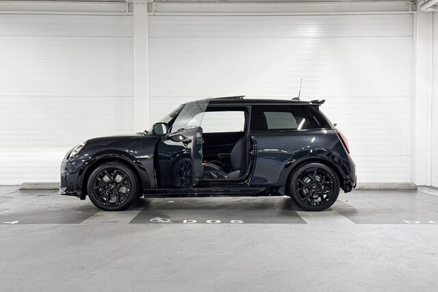 Mini COOPER C | John Cooper Works Trim | Pakket M | "17 JCW Sprint Spoke | Selections