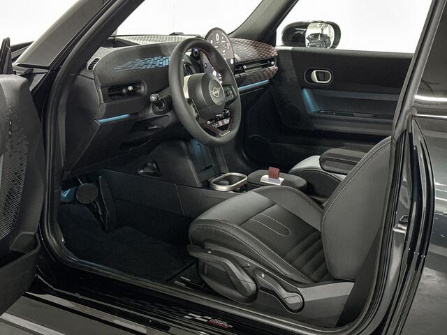 Mini COOPER C | John Cooper Works Trim | Pakket M | "17 JCW Sprint Spoke | Selections