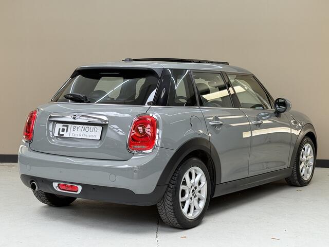 Mini COOPER Mini 1.5 135Pk, 2016, 1ste eigenaar, Panoramadak, Leder interieur, Cruise control, Stoelverwarming, LED koplampen, Parkeersensoren, 4 seizoenen banden,