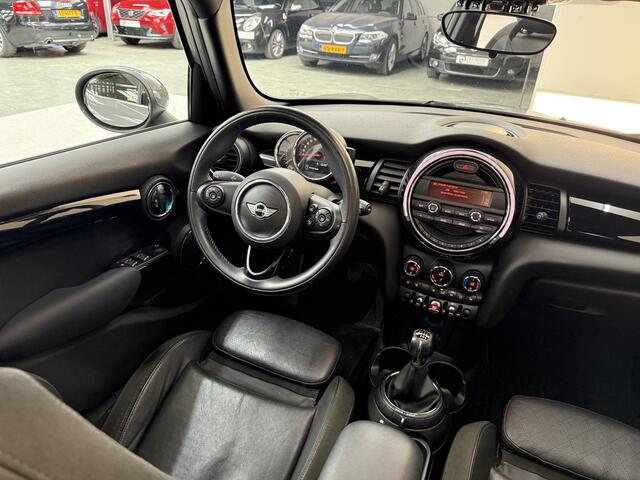 Mini COOPER Mini 1.5 135Pk, 2016, 1ste eigenaar, Panoramadak, Leder interieur, Cruise control, Stoelverwarming, LED koplampen, Parkeersensoren, 4 seizoenen banden,