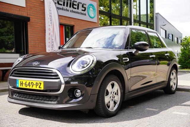 Mini COOPER Mini 1.5 One / / 5 deurs / Led / Navi / Camera / Harman Kardon / Cruise /