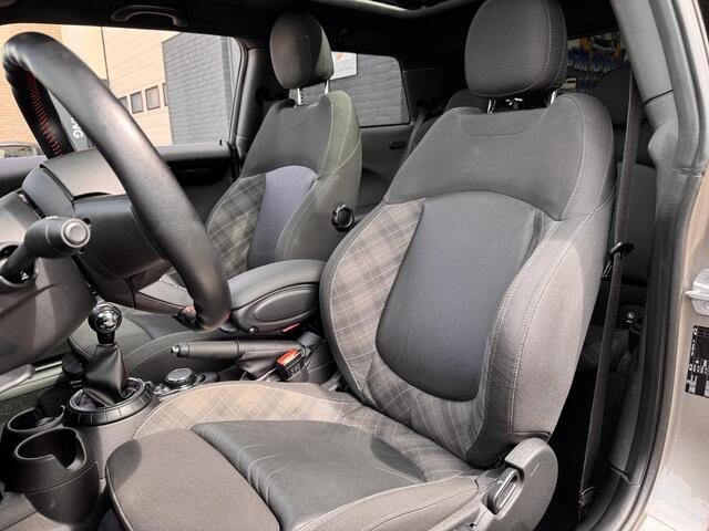 Mini COOPER Mini 1.5 JCW Clima/Apple carplay/Leder