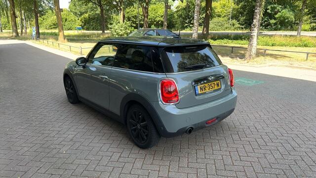 Mini COOPER Mini 1.5 Business