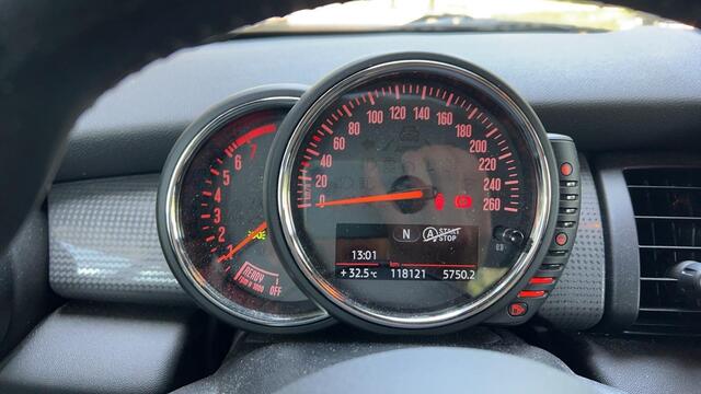 Mini COOPER Mini 1.5 Business