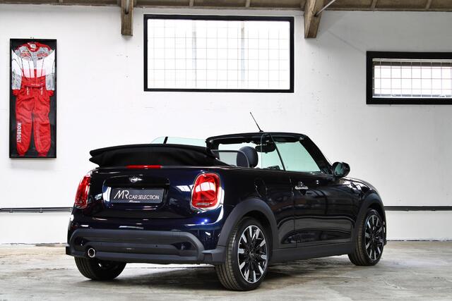 Mini COOPER Mini Cabrio 1.5 MINI Yours | Apple Carplay | Verwarmd stuurwiel | LED | NL auto | 1e eigenaar |