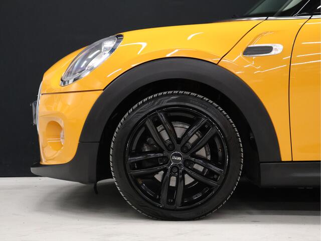 Mini COOPER Mini 1.5 Salt Business [NAVIGATIE, AIRCO, CRUISE CONTROL, BLUETOOTH, VELGEN LICHTMETAAL, NIEUWSTAAT]