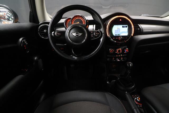 Mini COOPER Mini 1.5 Salt Business [NAVIGATIE, AIRCO, CRUISE CONTROL, BLUETOOTH, VELGEN LICHTMETAAL, NIEUWSTAAT]