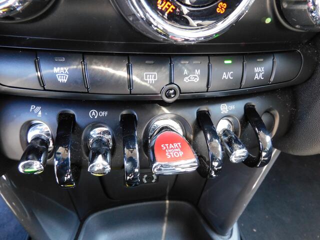 Mini COOPER Mini 1.5 TOPSTAAT! BLUETOOTH! PARKEERSENSOREN! CLIMA! LM VELGEN!