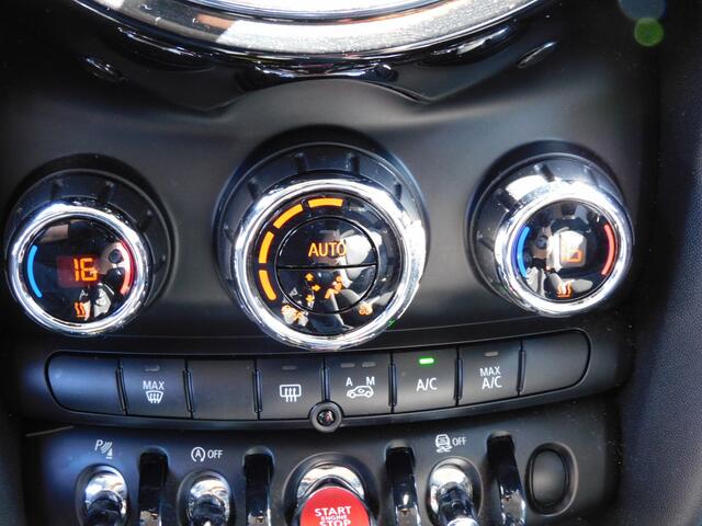 Mini COOPER Mini 1.5 TOPSTAAT! BLUETOOTH! PARKEERSENSOREN! CLIMA! LM VELGEN!