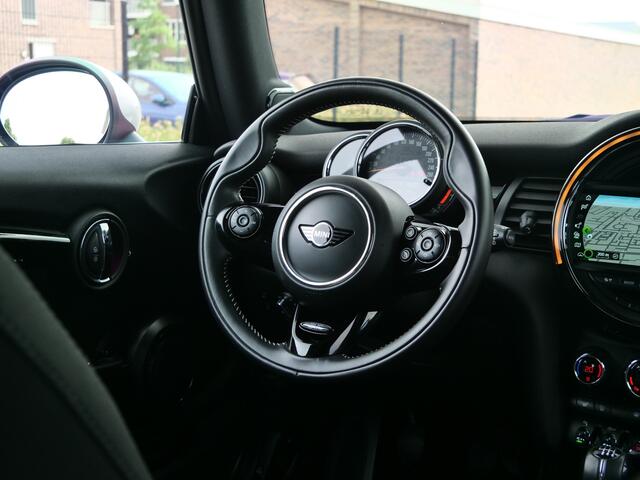 Mini COOPER Mini 1.5 136pk Chili Navigatie / Harman Kardon / 17 inch / Stoelverwarming