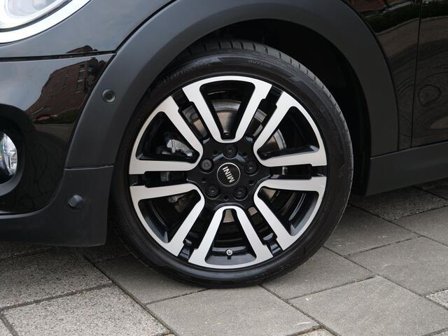 Mini COOPER Mini 1.5 136pk Chili Navigatie / Harman Kardon / 17 inch / Stoelverwarming